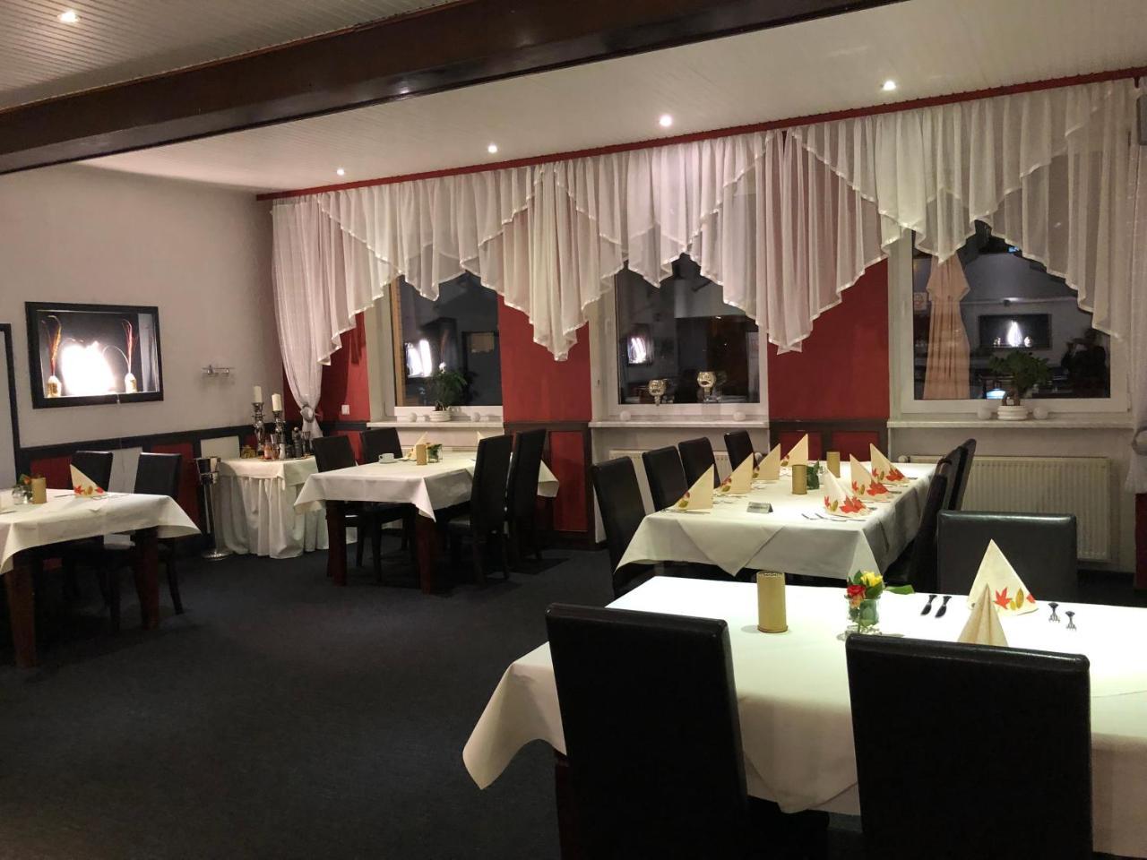 Hotel & Restaurant Blume ولفسبورج المظهر الخارجي الصورة